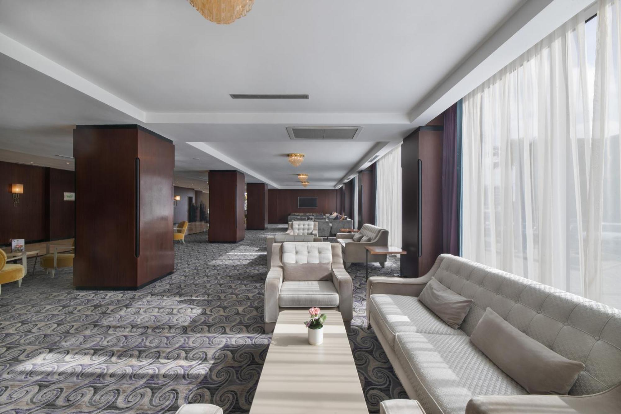 Grand Mogador City Center Casablanca Exterior foto Lobby